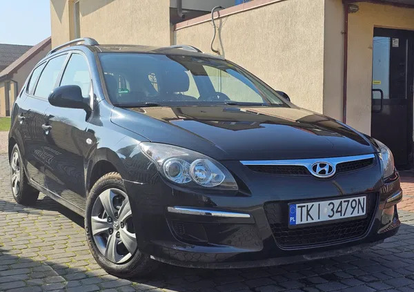 samochody osobowe Hyundai I30 cena 17900 przebieg: 181557, rok produkcji 2010 z Bodzentyn